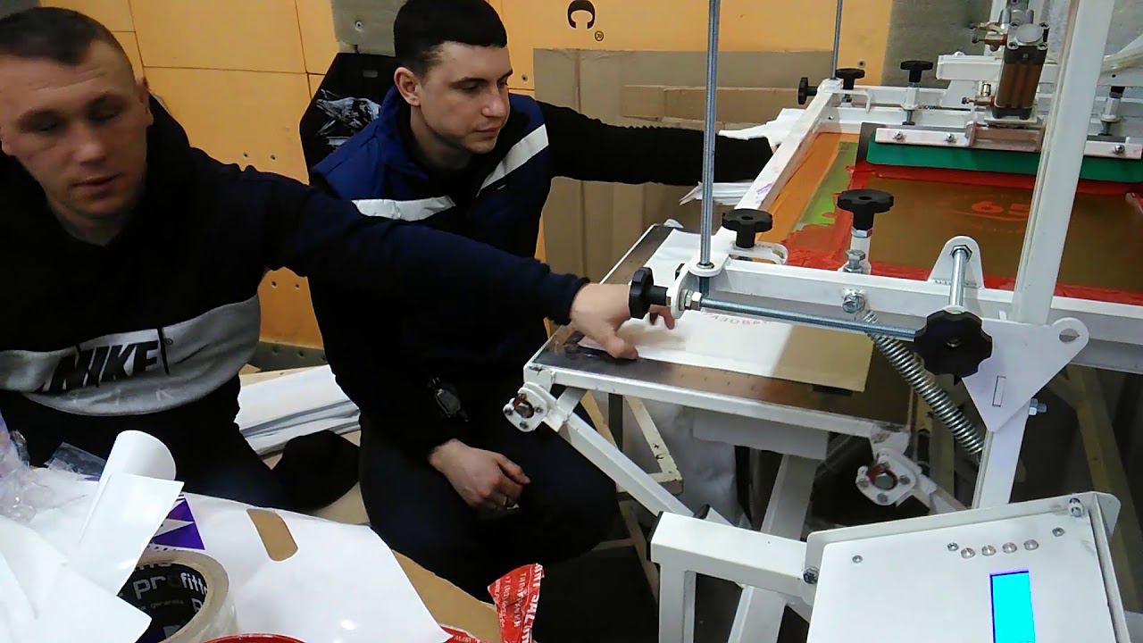 Дешевый трафаретный полуавтомат. Шелкография на пакетах. смотреть онлайн