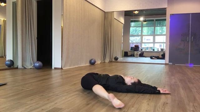 Надежда Васина разминка 9 #nadyavasinashow #stretching смотреть онлайн