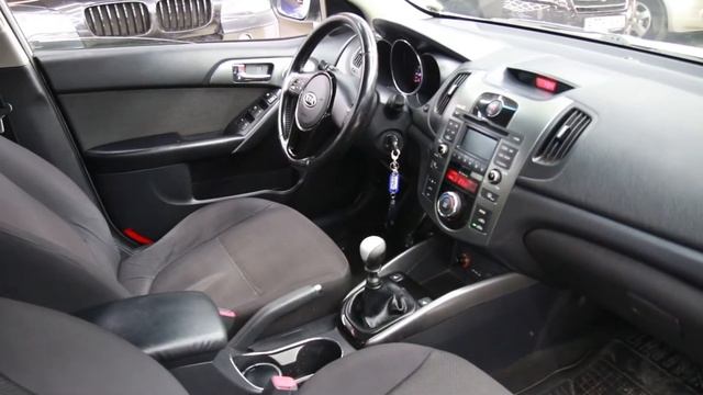 KIA CERATO смотреть онлайн