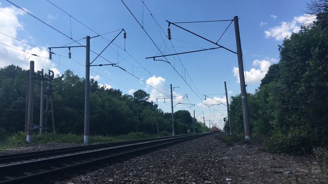 Электровоз ЭП1М-461 с поездом №260А Санкт-Петербург - Анапа смотреть онлайн