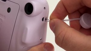 Fujifilm Instax Mini 11 HOW TO ATTACH STRAP