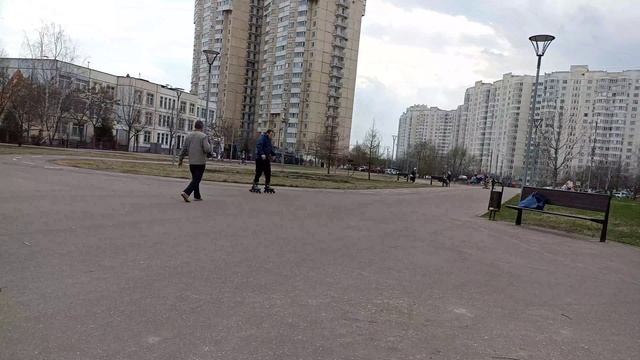 второй день на роликах смотреть онлайн