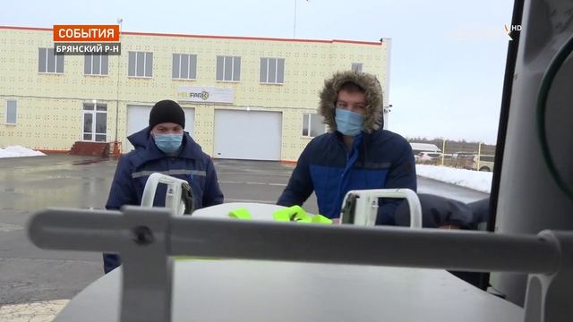 В брянском аэропорту базируется современный вертолёт санитарной авиации смотреть онлайн