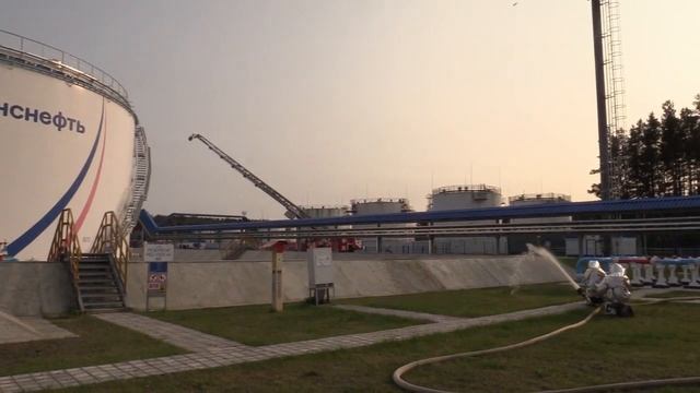 Брянск. КШУ по вопросам ликвидации последствий ЧС, связанных с разливом нефти и нефтепродуктов смотреть онлайн
