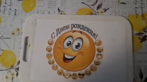 Kак нанести сахарную картинку на торт видео