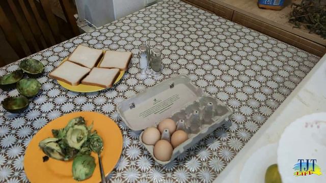 ЗАВТРАК авокадо с яйцом пашот смотреть онлайн