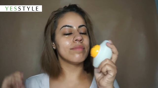 Lazy & Easy Way to Treat Your Dead Skin Cells | Holika Holika | YesStyle Korean Beauty смотреть онлайн