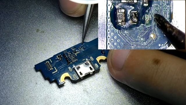 Перегрев Аккумулятора на Samsung J400F смотреть онлайн