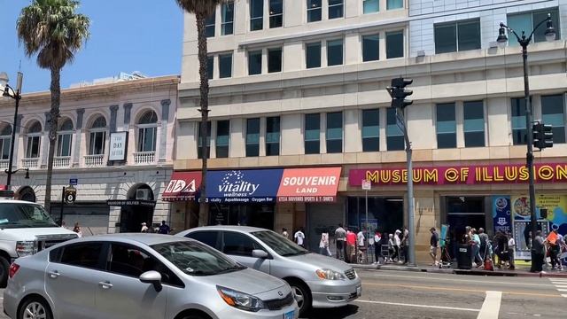 Коробки в Штатах. Лос-Анджелес. Часть 1 смотреть онлайн