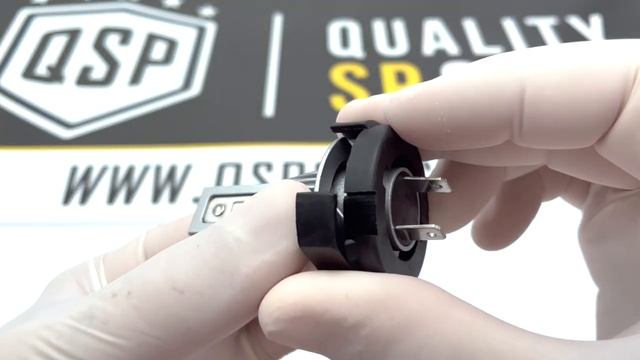 Come Posizionare Adattatori H7 per Kuga su Lampadina LED QualitySpCars | Tutorial Montaggio QSPCARS смотреть онлайн