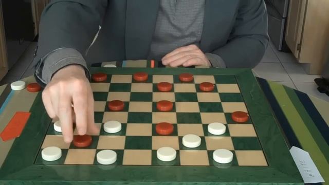 TWO MINIATURE GAMES OF CHECKERS смотреть онлайн