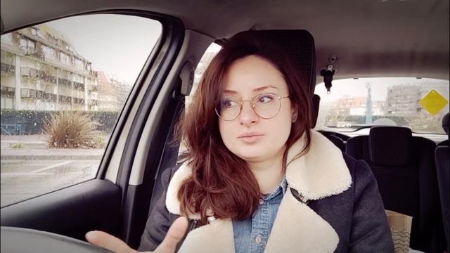 Стою на распутье, не знаю что делать: закрывать - не закрывать?! Какой контент снимать? смотреть онлайн