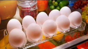 СКОЛЬКО МОЖНО ХРАНИТЬ  ЯЙЦА ВХОЛОДИЛЬНИКЕ СЫРЫЕ