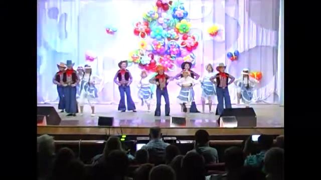 Раз ковбой, два ковбой (Mama Take Me Home) смотреть онлайн