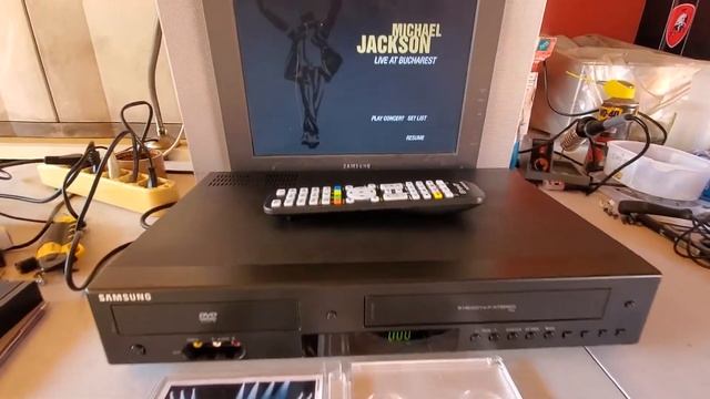 VIDEOREGISTRATORE VHS DVD COMBINATO SAMSUNG DVD-V6800 смотреть онлайн