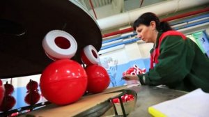 Production of tumblers. Производство неваляшек на Тамбовском пороховом заводе в Котовске