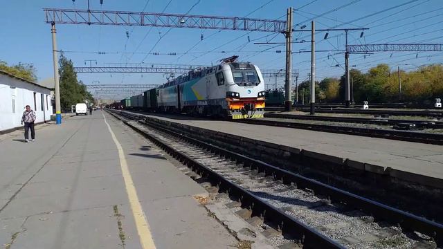 Поезд 7 Алматы 2-Саратов 1 Пасс.Станция Шымкент смотреть онлайн