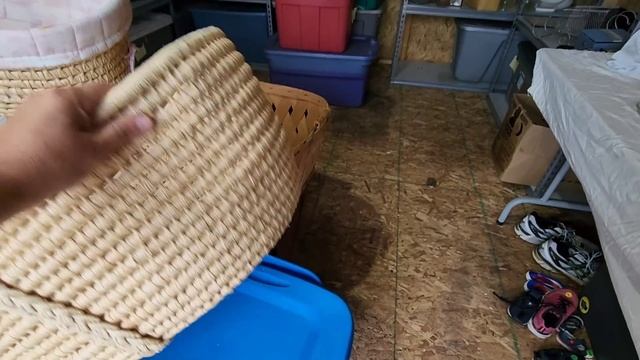 ГАРАЖ СЕЙЛ МНОГО ИНТЕРЕСНОГО/США смотреть онлайн