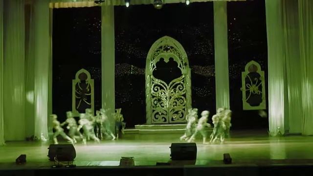 Студия Эстрадного Танца Вертикаль-домик для друзей.avi смотреть онлайн