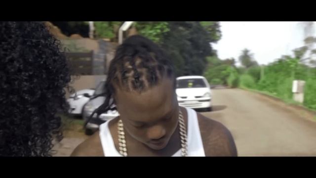 BAMBY X JAHYANAI KING - REAL WIFEY - ( CLIP OFFICIEL ) смотреть онлайн