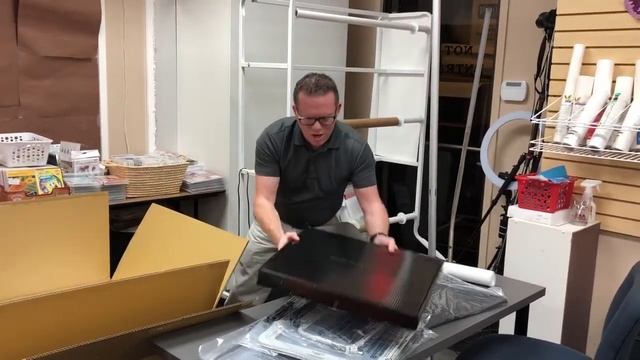 Janome Continental M17 unboxing смотреть онлайн