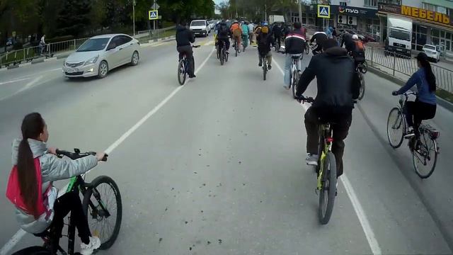 Велопробег по Феодосии 30.04.2022 смотреть онлайн
