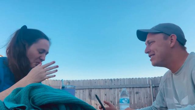 ✨Husband vs wife: Who will spit more water??? смотреть онлайн