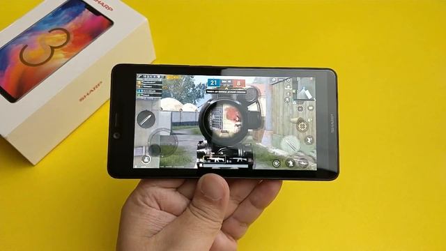 ИДЕАЛЬНЫЙ СМАРТФОН С СЮРПРИЗОМ! Обзор SHARP AQUOS S3. смотреть онлайн