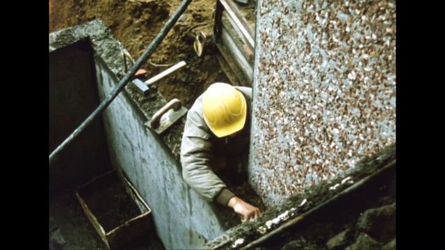 Neubrandenburg Behmenstrasse 1985 смотреть онлайн