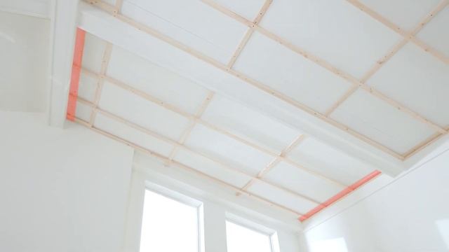 Wood Sloped Ceilings | Plank Installation | Armstrong Ceilings смотреть онлайн