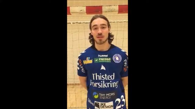 Henrik Tilsted tager et spin i rullen смотреть онлайн