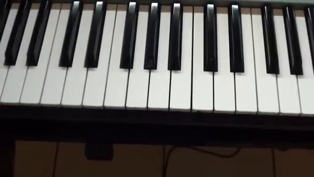Game of Thrones Piano Tutorial - How to play the main theme on piano смотреть онлайн