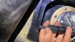 Не заводится Нива Шевроле в чем причина? Ответ в ролике!