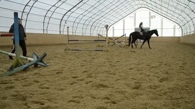 Гимнастика. Ряд. Брусья на выходе смотреть онлайн