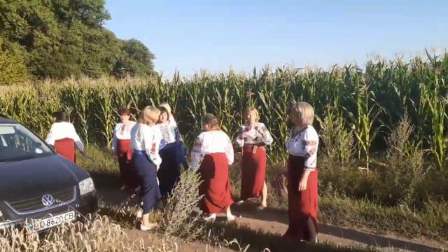 село Глібів 2020р.Жіночий вокальний ансамбль "Калина" з піснею "Хай добро вам сіється" смотреть онлайн