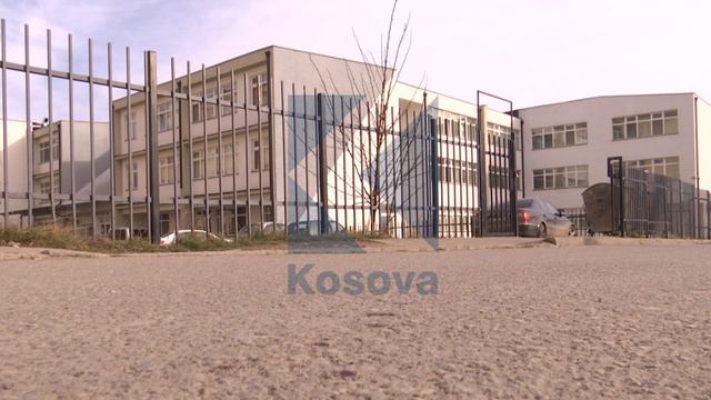 Nxenesit ne Prishtine: Çdo dite rrehen e prehen - 03.02.2016 - Klan Kosova смотреть онлайн