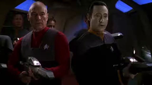 A funny chatting between the fleet commander and his teammates смотреть онлайн