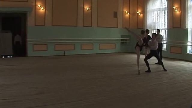 Дуэтный танец часть №1 смотреть онлайн