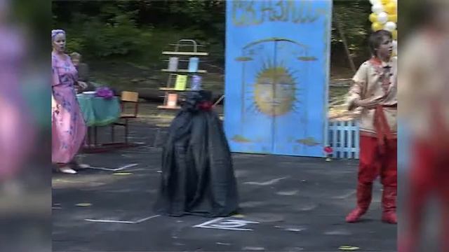 День знаний в школе «Мыслитель». 2004 год смотреть онлайн