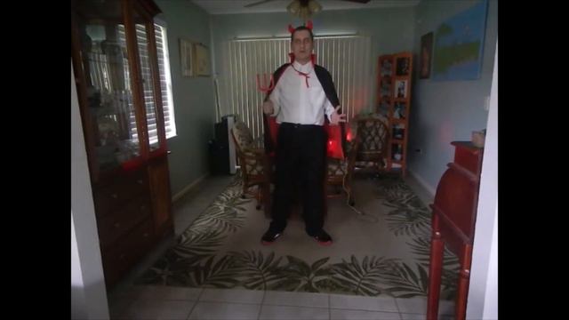 2 HD 1080p Tim Burton's The Nightmare Before Christmas Intro This is Halloween смотреть онлайн