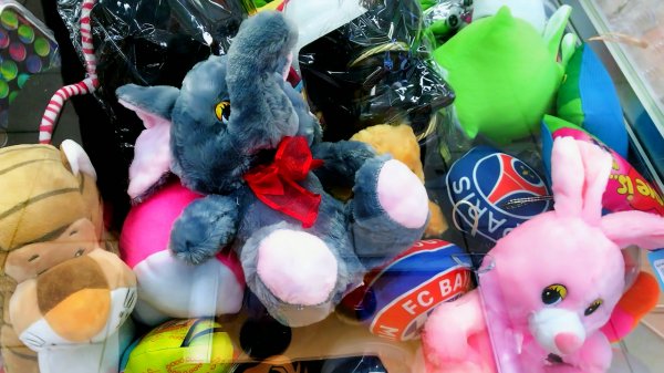 МИЛАЯ И ОДНОВРЕМЕННО ВРЕДНАЯ ЗАГРУЗКА в Автомате хватайка!