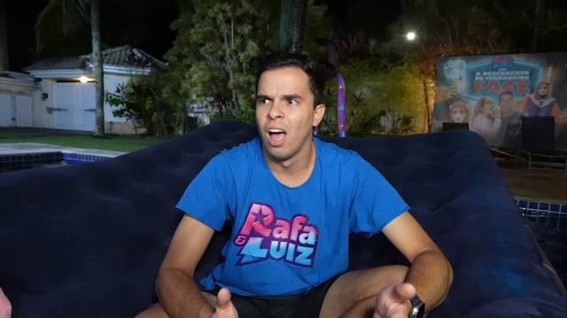 FIZEMOS UMA FESTA DO PIJAMA NA PISCINA DA MANSÃO PELA PRIMEIRA VEZ E NOS ARREPENDEMOS MUITO! смотреть онлайн