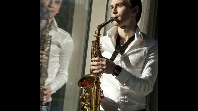 DJ Vini feat. Sax Star Lebedev - Миллион Алых Роз смотреть онлайн