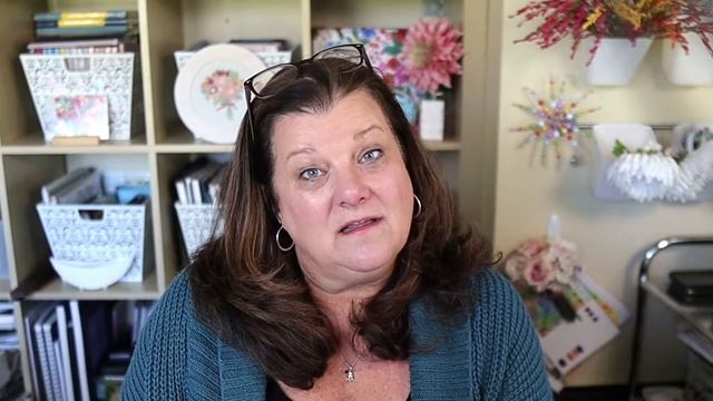 Live Replay: Using Stamps to Create Frameable Art in Watercolor смотреть онлайн