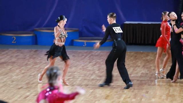 S Соломенников Святослав - Авдеева Анна смотреть онлайн