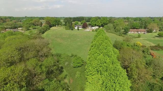 Silver Beech Farm drone footage back pasture and valley & back to house смотреть онлайн