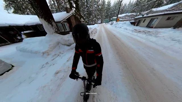ThIs Electric Scooter | Best for riding in SNOW? смотреть онлайн