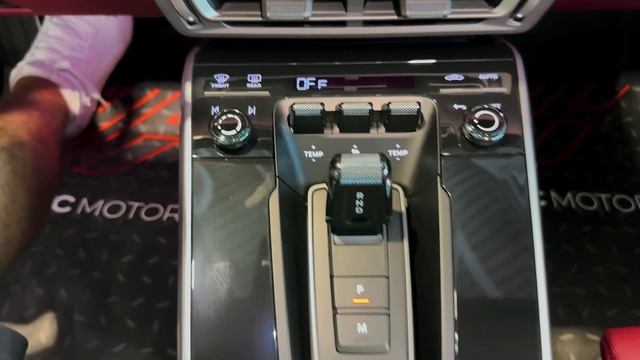 Porsche 911 Turbo S (2023) - Exterior And Interior Details