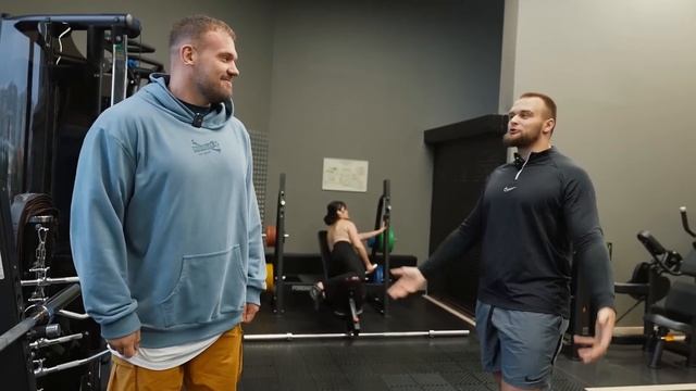 СКОЛЬКО ПОДНИМЕТ DANILA GORILLA?