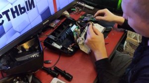 Ремонт Logitech G25 Racing Wheel. Самая распространенная поломка устраняется навсегда. Распаковки.